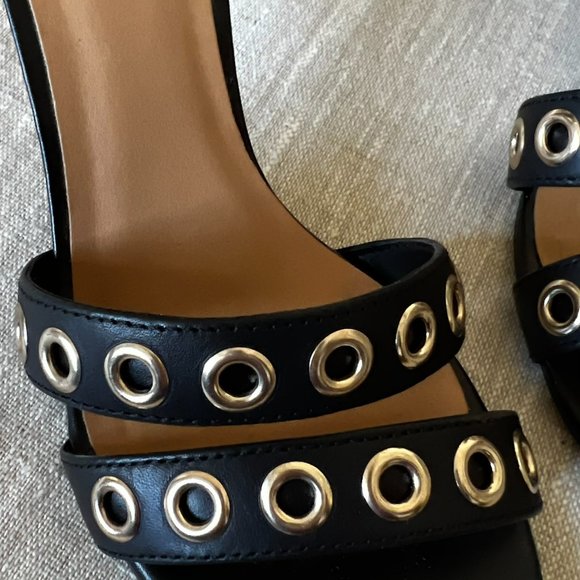 Le Chateau Black Leather heels with grommets/metal eyelet Size 9 - Picture 12 of 15